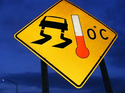 Panneau routier Québec gel au sol - Gaspé