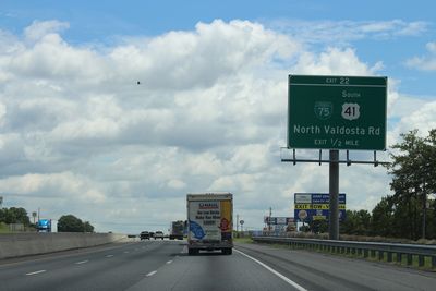 Georgia I75sb Exit 22 .5 mile