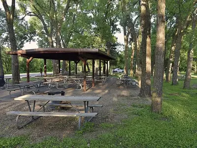 Outlet Park Shelter