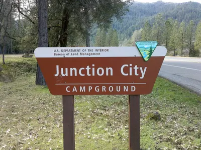 Sign for Junction City Campground (27750430817)