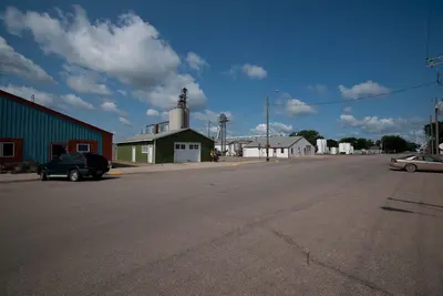 Milnor, North Dakota - 6130319205