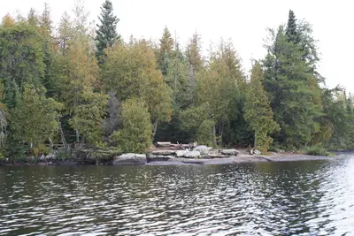 Site on Horseshoe lake - panoramio