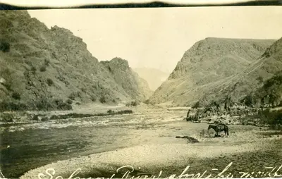 -IDAHO-B-0015- Salmon River (5564994543)