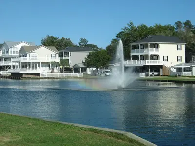 Lake in Myrtle Beach - panoramio