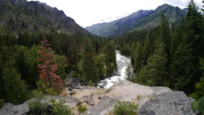 Icicle River near Bridge Creek Campground