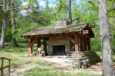 Lake Leatherwood Park Historic District, Fire Place