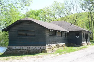 Lake Leatherwood Park Historic District, Office
