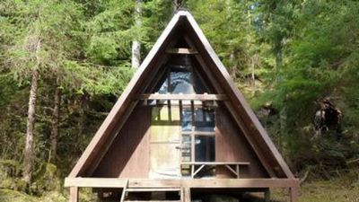 Pybus Bay Cabin