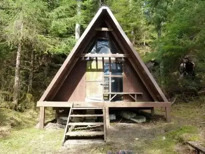 Pybus Bay Cabin