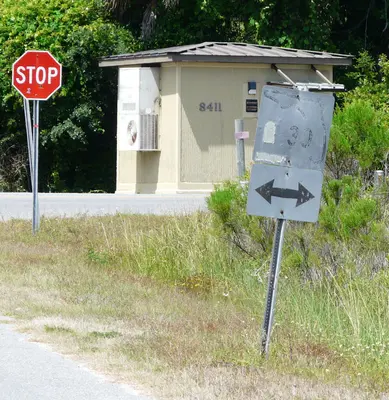Gulf C30 sign on CR30B