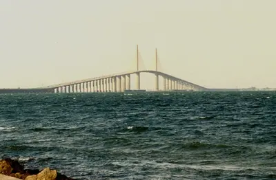 Sunshine Skyway Bridge (Detail) (4937305403)