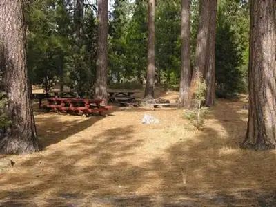 Juanita Lake Group Campsite