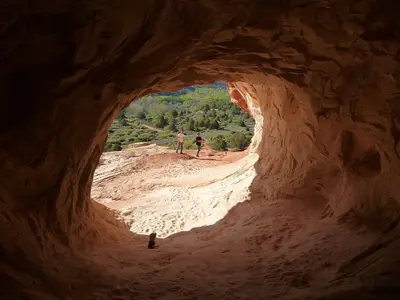 Sandstone Cave, DyeClan.com - panoramio (4)