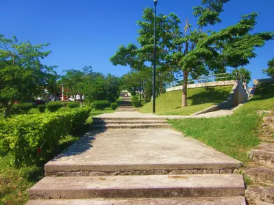 Por el parque en Bacalar. - panoramio
