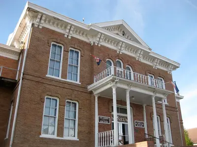 Custer County Courthouse, Custer