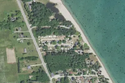 Holiday Beach Resort