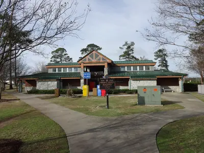 Interstate 75, Rest Area 13 building (East face)