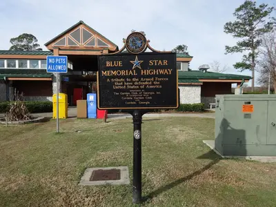 Interstate 75, Rest Area 13, Blue Star Memorial Highway marker