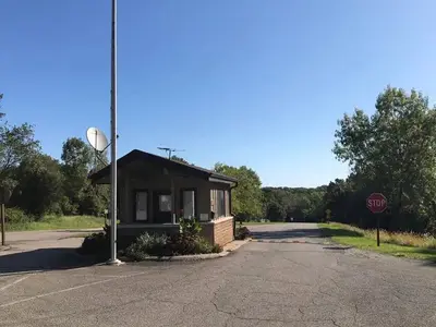 Wallashuck Campground Entrance