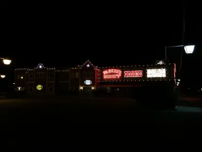 2015-03-09 23 24 18 View of Parker's Model T Casino at night along West Winnemucca Boulevard (U.S. Route 95 and Interstate 80 Business) in Winnemucca, Nevada