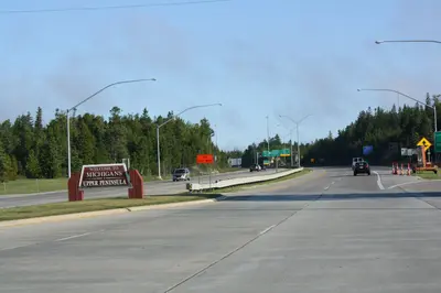 Upper Michigan Welcome Sign I75