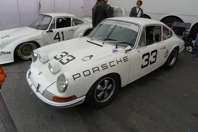 Porsche (6080606939)