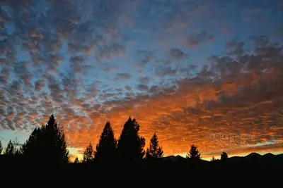 Crazy Clouds Sunset (133184879)