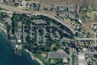 Lakeshore RV Park