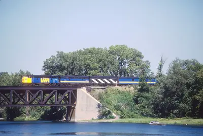 There is something neat about taking a train on a bridge. The train is out there, in the open, saying, "Take me". (34023330193)