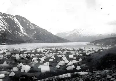 Temporary encampment of Klondikers around Lake Lindeman showing boat construction, Chilkoot Trail, 1898 (AL+CA 519) upscayl 3x realesrgan-x4plus