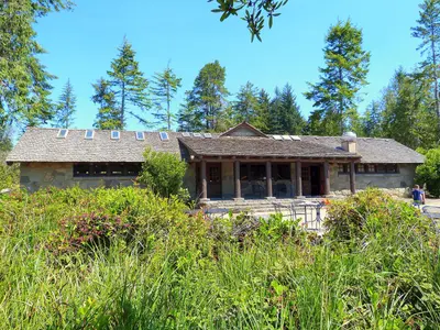 Cleawox Lake bathhouse - Honeyman SP Oregon