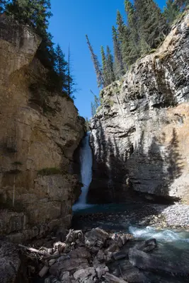 Waterfall at Johnston Canyon (29676780665)