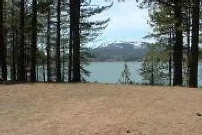 COTTONWOOD (CA) Lake View