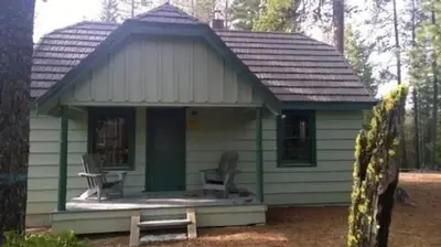 Crescent Lake Guard Station