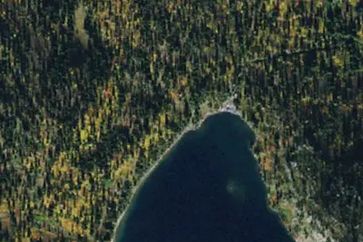 Black_lake_001
