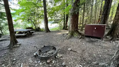 Colonial Creek North Campground