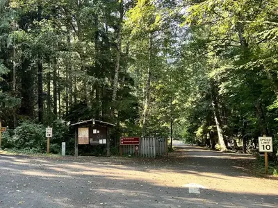 Entrance to Colonial Creek North Campground.