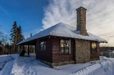 Warming House (11060649523)