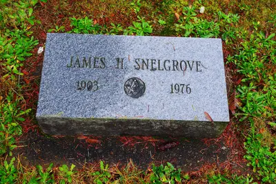 James H. Snelgrove (1903-1976) in Mapleton Pioneer Cemetery