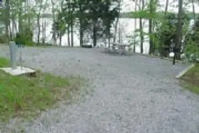 Poole Knobs - lakefront campsite