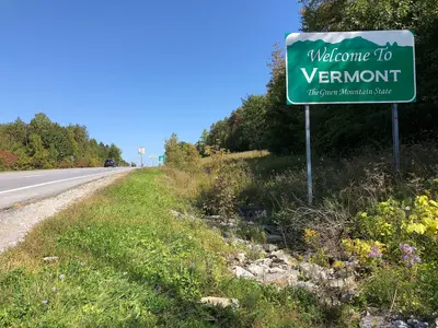 2019-09-21 13 01 01 View east at the west end of Vermont State Route 279 (Bennington Bypass), entering Bennington, Bennington County, Vermont from Hoosick, Rensselaer County, New York