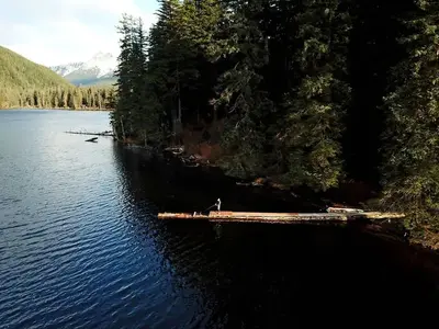 Salmon lake cabin sitka2
