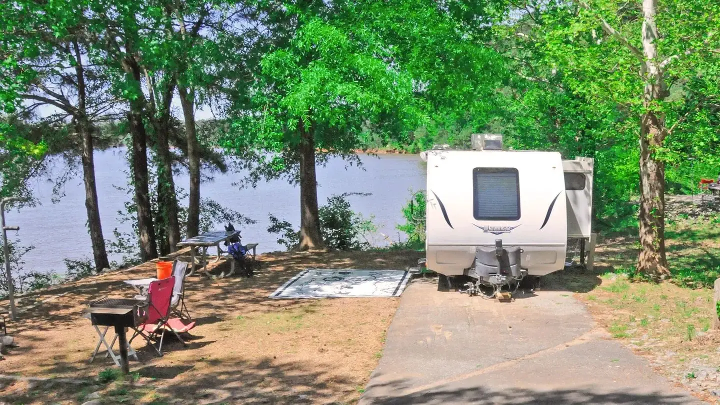 Sweetwater Campground Campsite