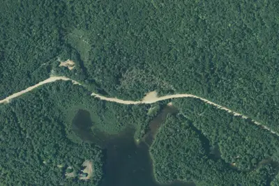 Stationnement public lac et rivière maskinongés