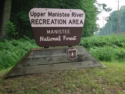 Upper Manistee River Recreation Area Portal Sign