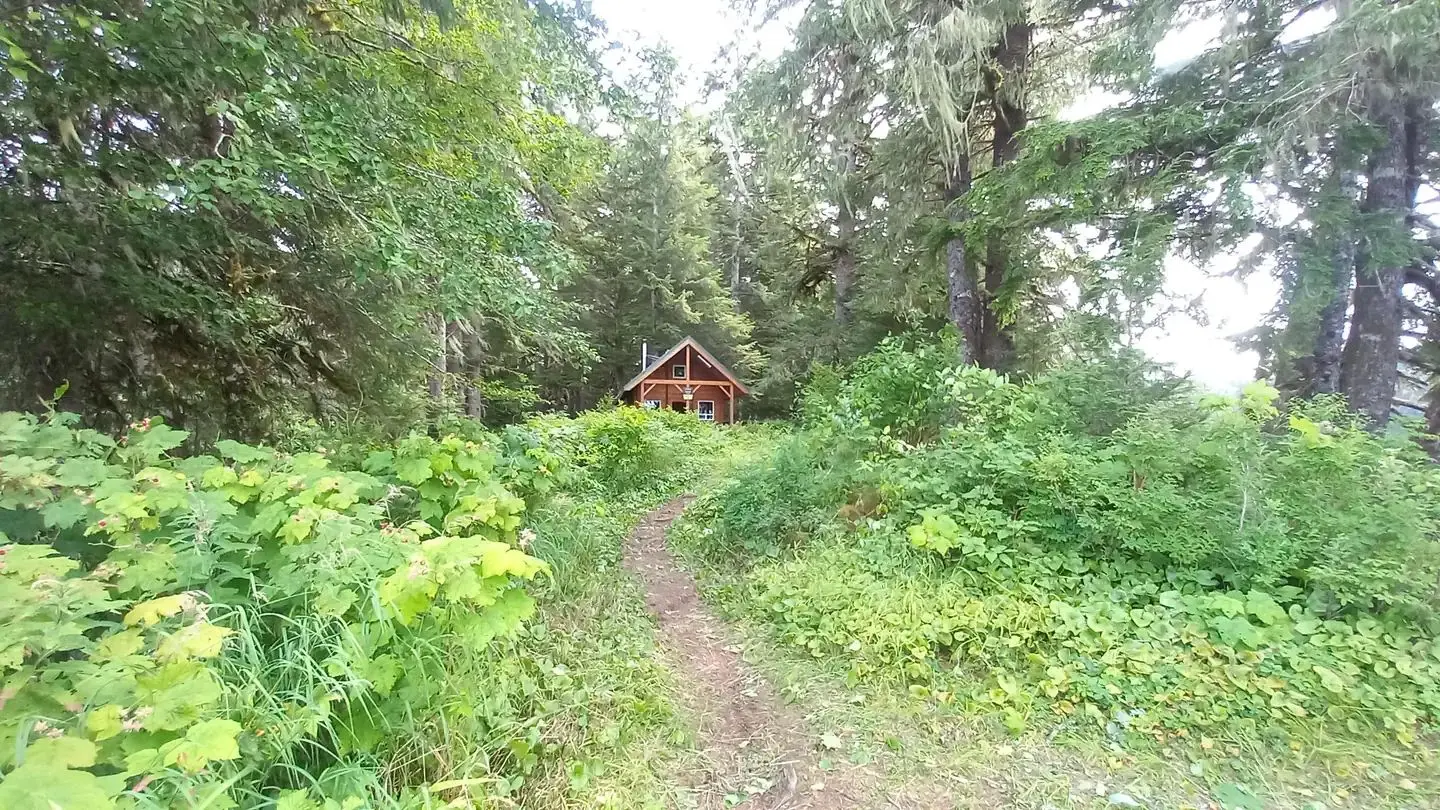 Kadake Bay Cabin12