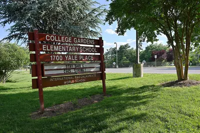 College Gardens Elementary School sign Rockville MD MCPS 2022-06-09 17-47-44 1