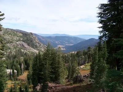 On warren lake trail - panoramio (1)