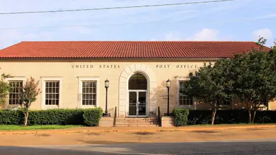 Gladewater Texas Post Office 2019