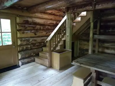 Starrigavan creek cabin7